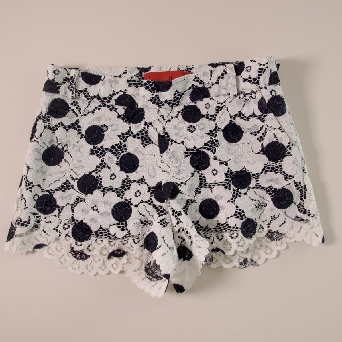 SHORT ENCAJE AZUL Y BLANCO