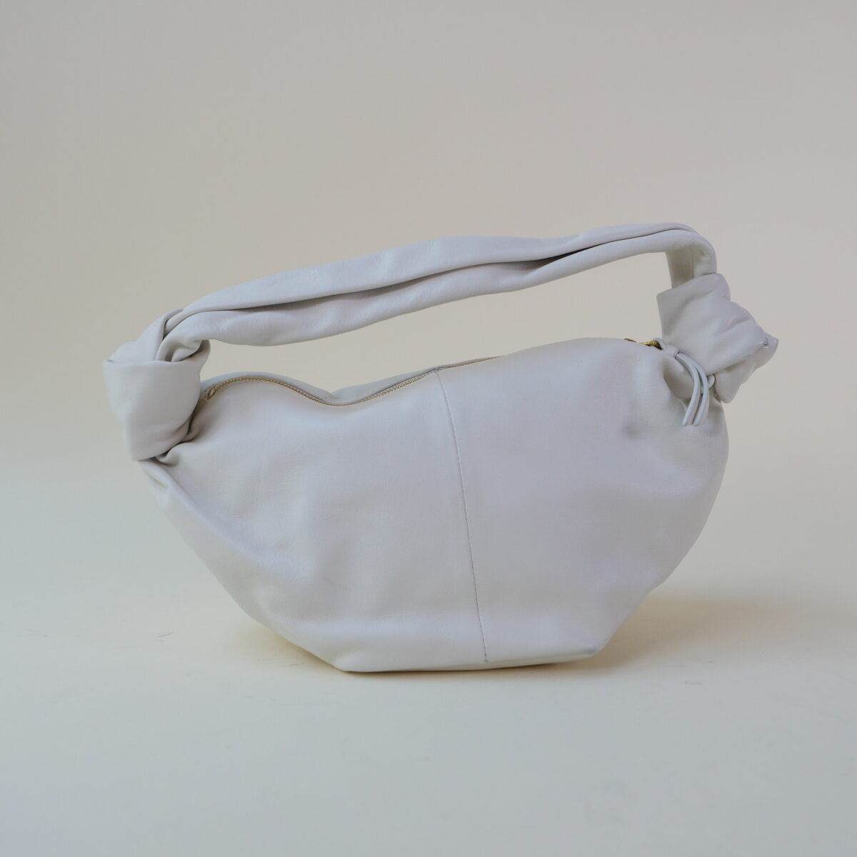 BOTTEGA VENETA DOUBLE KNOT JODIE BAG