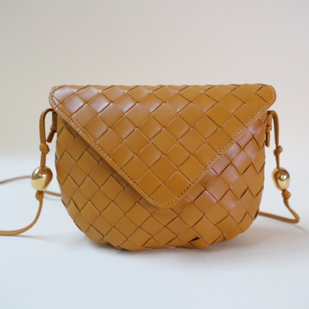 BOTTEGA VENETA MINI POUCH