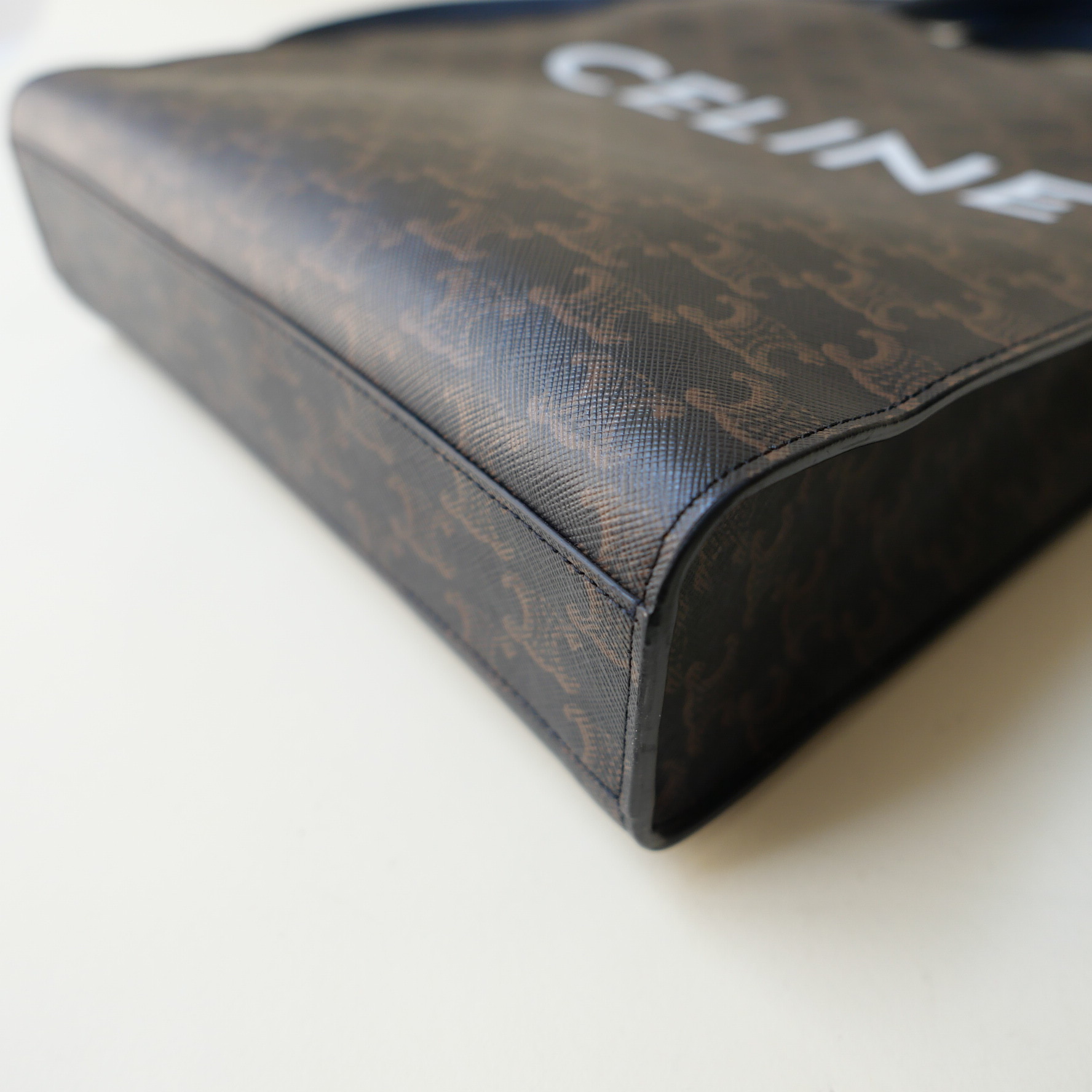 018A43A6-025E-468E-8843-A7A4C3CAAE51