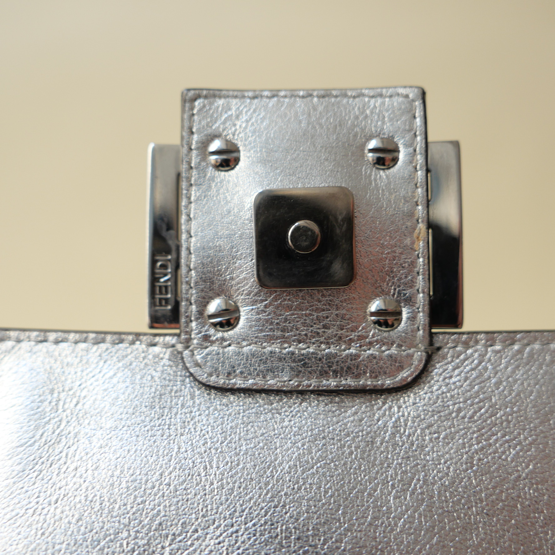 04E8EDF6-A899-4D2D-9B6C-21904FE20953