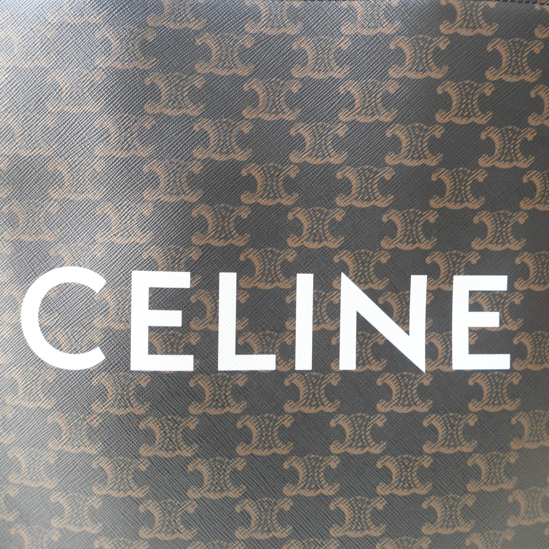 6967C9C6-453E-45C0-99D4-5395140FECD5