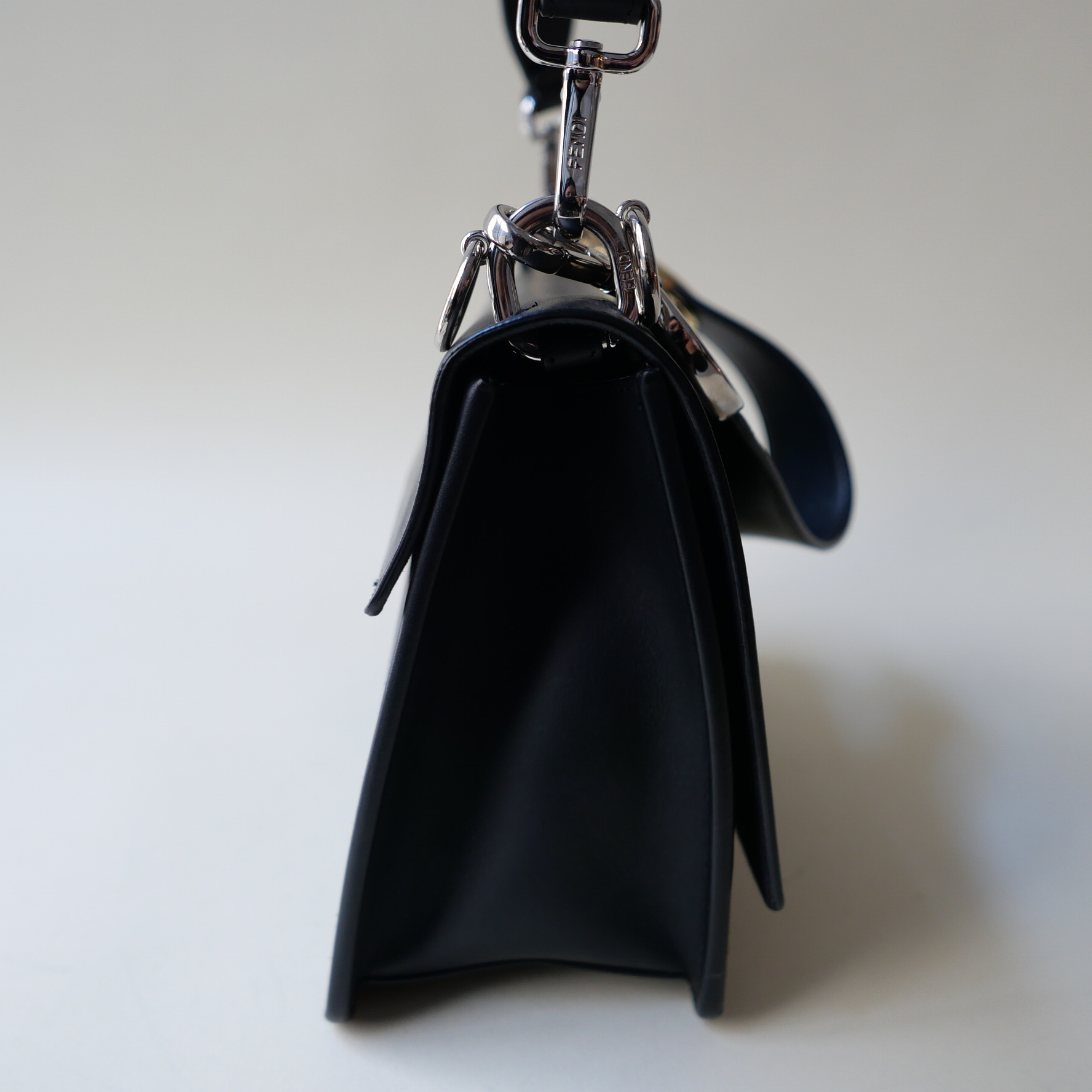 788054A8-EFBB-4B1B-9EAD-16155E78A0DB