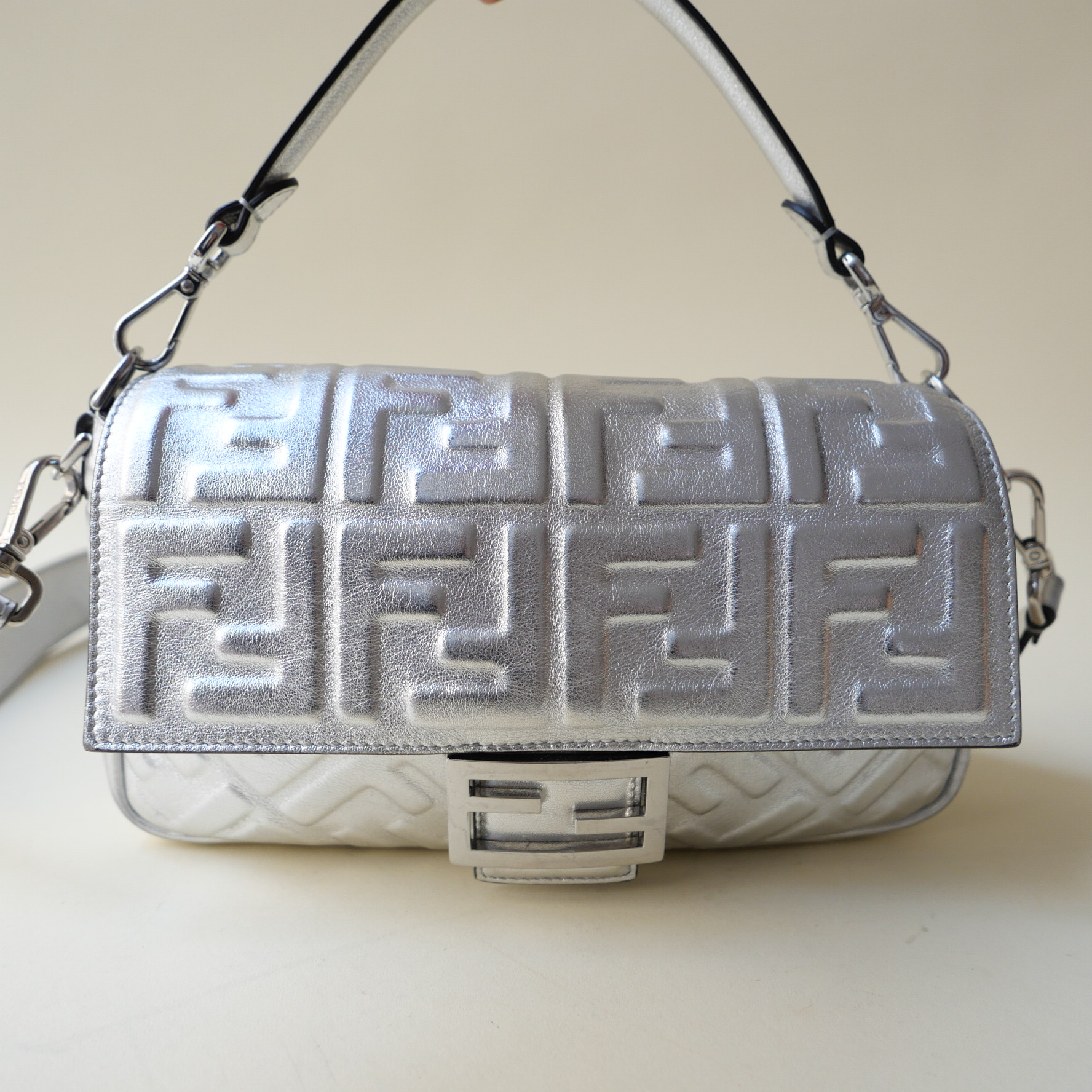 A715703C-1FF6-4AA4-8CBB-76397D59A3DF